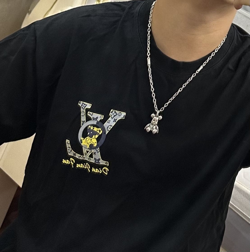 LV Necklaces